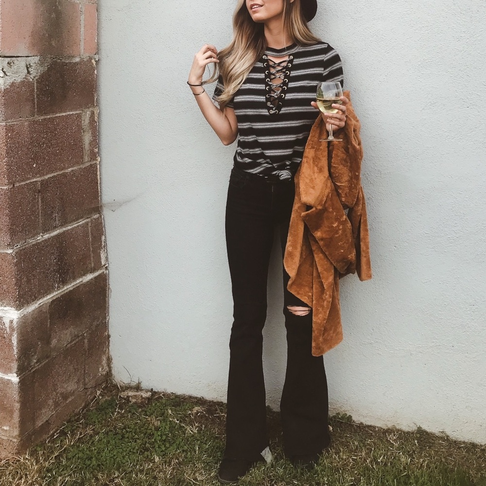 American eagle flare jeans in black size 0
